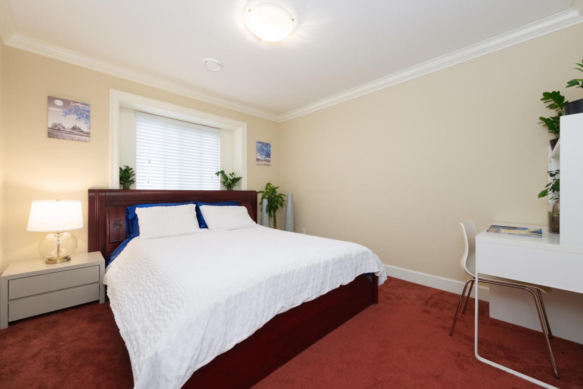 Cambie & 61St Ave Homestay Vancouver Bagian luar foto